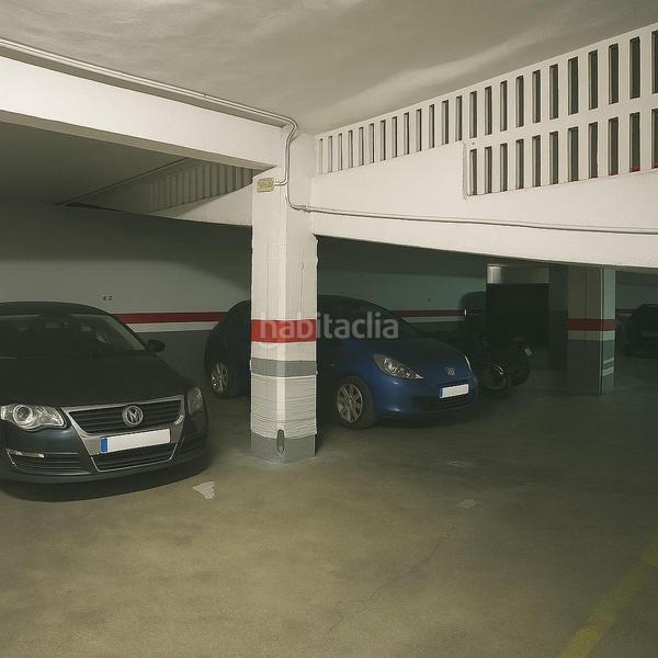 Foto 4f0b2bbc-743d-4e98-9ef2-1ddebc88d9fd. Parking coche en calle de juan ramón jiménez 1 plaza de garaje de 23m calle juan ramón jiménez 1 en Manises