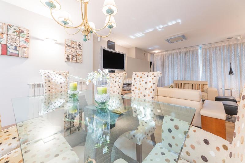 Foto 0879e30d-8d3b-4cb4-a4b3-f18427303f9e. Casa exclusiva casa en el corazón de gandía lujo, privacidad y ubicación sin igual en Gandia