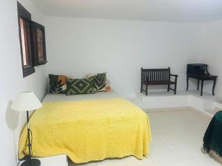 Appartement  Urbanizacion enclave n 5. Bajo amplio con jardín y semisótano versátil  piscina comunitari