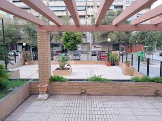 Rent Flat  Calle josep bea i izquierdo 5. Vivienda luminosa y amplia en alquiler en zona muy demandada de