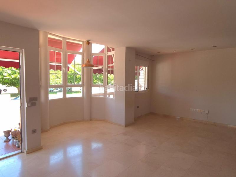 Foto 45d51c98-1725-466d-b622-4e888404544d. Casa a schiera con riscaldamento parcheggio piscina in Gandia