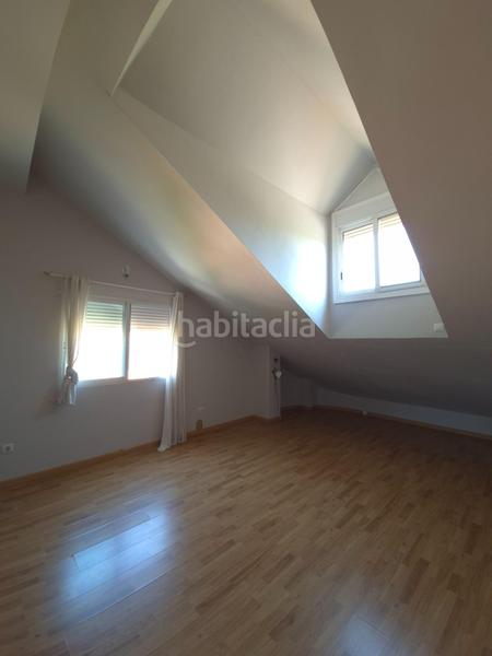 Foto 71c316fb-4b6c-4383-b5d5-37f537219265. Casa a schiera con riscaldamento parcheggio piscina in Gandia