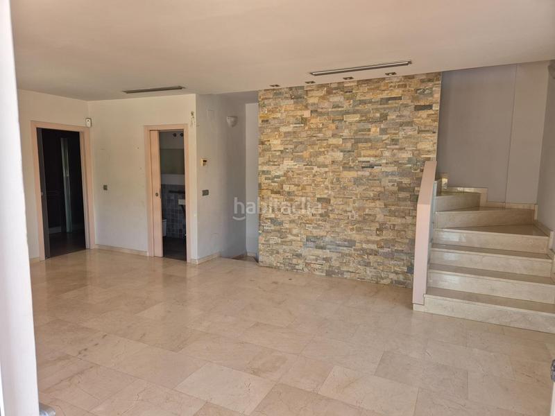 Foto c883fa53-5185-40e9-91c2-58cb60b1fa89. Casa a schiera con riscaldamento parcheggio piscina in Gandia