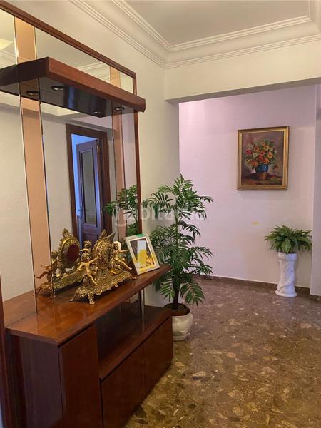Foto 653a9ebf-ca0a-46fa-b7af-12325546a8cc. Piso tu nuevo hogar con luz, espacio y buena seguridad en la consolidada avda. burjassot en Valencia