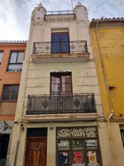 Édifice à Alloza 175. Venta edificio en castellon