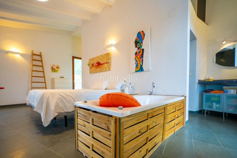 Foto 5c6171f9-1980-4f00-8e90-6b12df72fc1e. Masia amb aparcament piscina a Jérica