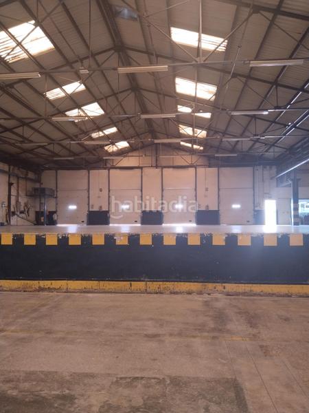 Foto 0afa414f-ae4e-44a3-a01b-b94ce7313be5. Miete fabrikhalle in Quart de Poblet