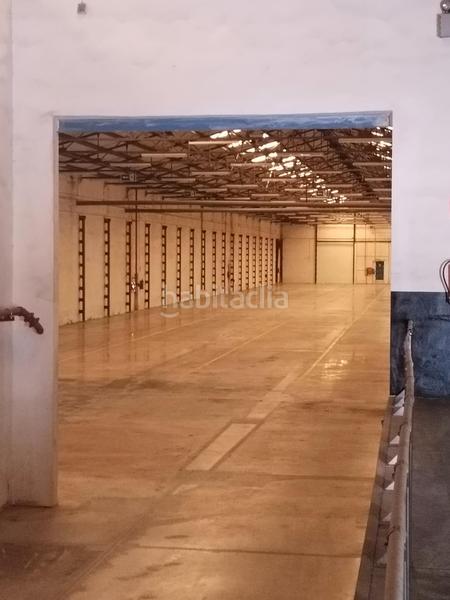 Foto 13cb0ca3-c122-4020-b9d2-1dbc681708b6. Miete fabrikhalle in Quart de Poblet