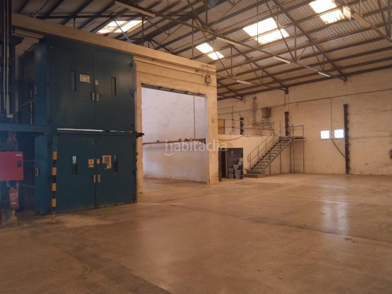 Foto 17111366-52dc-4b35-a860-be72cfa96e9f. Miete fabrikhalle in Quart de Poblet
