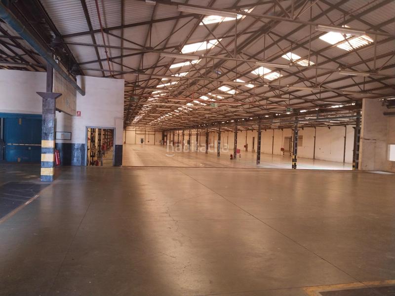 Foto 41f47885-93fe-490d-ac02-fc4c83e56c87. Miete fabrikhalle in Quart de Poblet