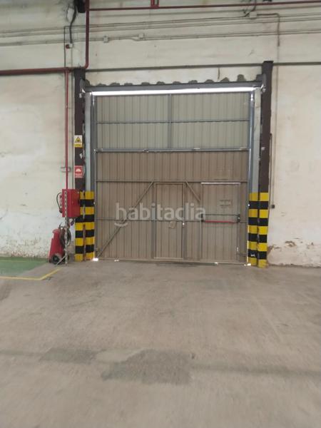 Foto 4cb4f932-cb8f-4044-ad03-5d9e42a57718. Miete fabrikhalle in Quart de Poblet