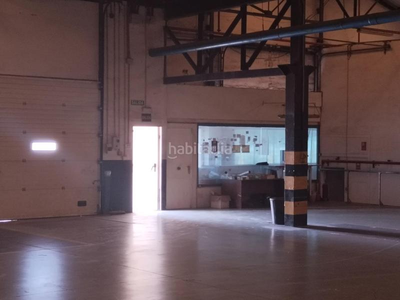 Foto 5241a673-5b0a-46c3-94f1-24aa61b04579. Miete fabrikhalle in Quart de Poblet
