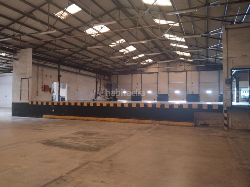 Foto 63255784-a5af-4240-b722-e8fa041b5217. Miete fabrikhalle in Quart de Poblet