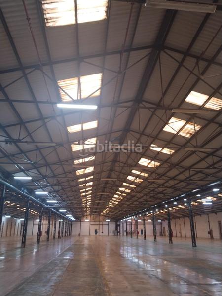 Foto 64e5ec20-c302-4086-bf9b-75c487c8d860. Miete fabrikhalle in Quart de Poblet