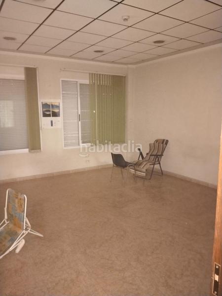 Foto e9ae87a8-f3bd-4444-84a0-db9fd2c9f11e. Miete fabrikhalle in Quart de Poblet