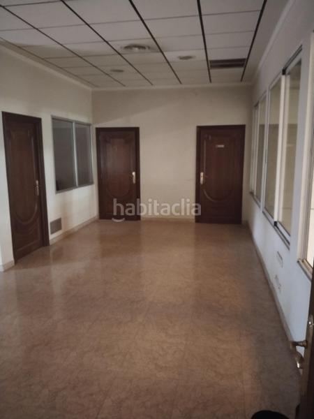 Foto f9c504c2-c322-403c-adf4-2d275bcb0e12. Miete fabrikhalle in Quart de Poblet