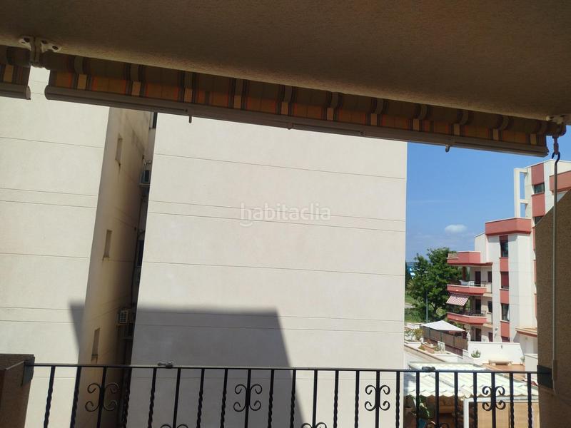 Foto 2141ba5b-d5b9-4b92-b8c5-128dda92b51e. Miete zweistöckige wohnung in calle jaume roig 3 in Canet d´en Berenguer