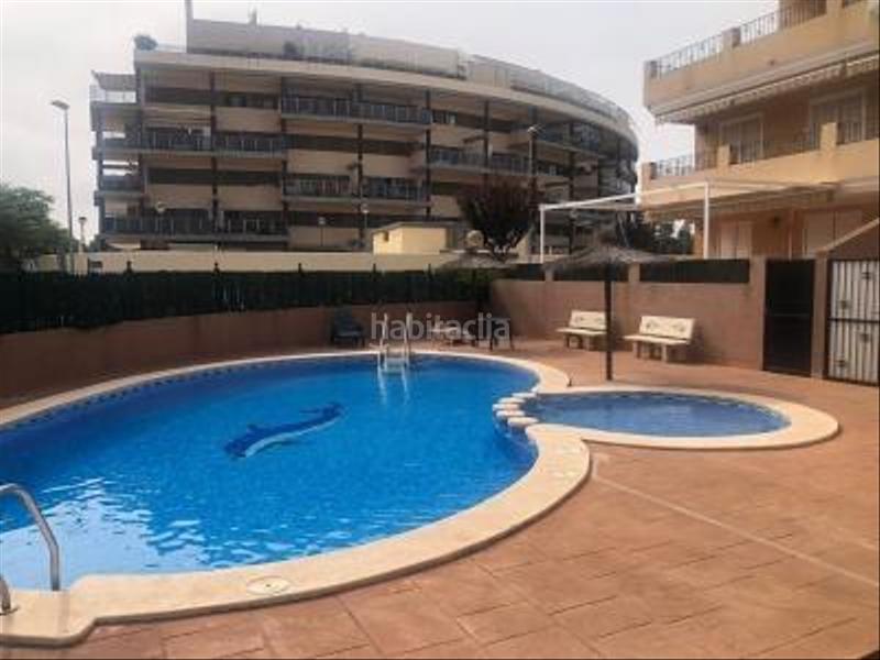 Foto 4515f65e-9e80-41ed-b7ab-a8003f24188a. Miete zweistöckige wohnung in calle jaume roig 3 in Canet d´en Berenguer