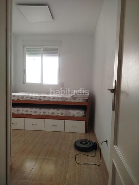 Foto 4b1979b7-a904-4fb5-af6d-8e61b20a55b7. Miete zweistöckige wohnung in calle jaume roig 3 in Canet d´en Berenguer