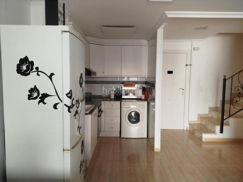 Foto 90d1a6de-9036-4d3b-80e1-861c44d25122. Miete zweistöckige wohnung in calle jaume roig 3 in Canet d´en Berenguer