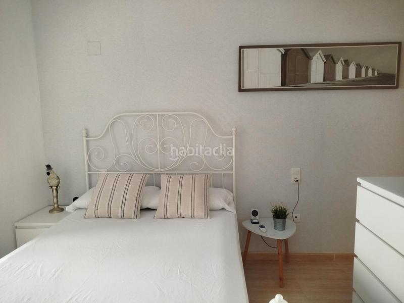 Foto d3a8602b-f915-4ea3-9069-ee16af30ba2c. Miete zweistöckige wohnung in calle jaume roig 3 in Canet d´en Berenguer