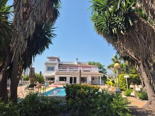 Xalet a Oliva Nova. Magnífico chalet en oliva nova, oliva, valencia. parcela de 7.00