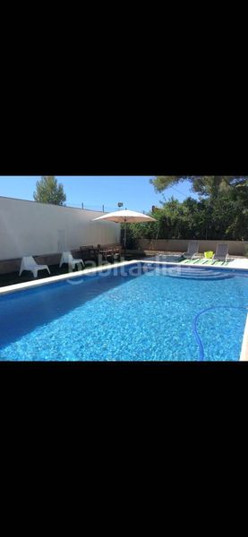 Foto dcad5c89-a589-4b35-9505-57fe17b79894. Xalet amb calefacció aparcament piscina a Serra
