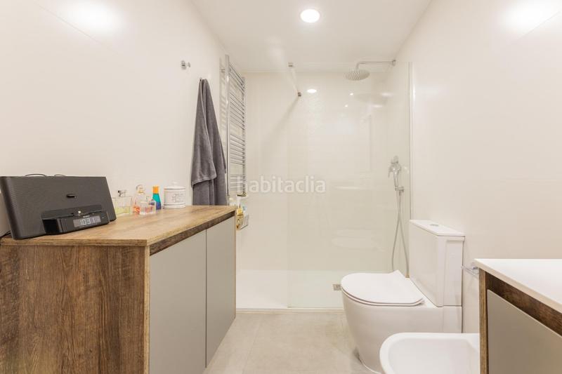 Foto b1c96158-6ac5-4375-894f-7e8e9d5b9d58. Ático  dúplex con 2 terrazas , junto al metro!!! en Foios