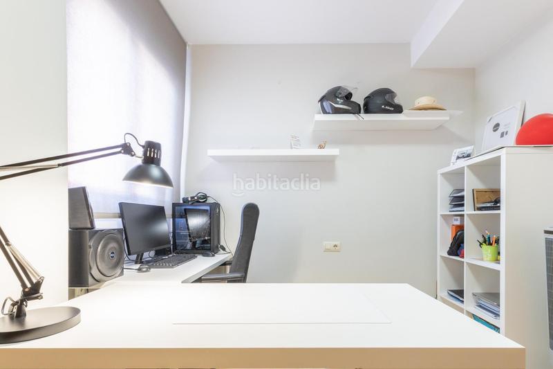 Foto d50682f3-f1be-4334-9206-1ff44a51fa03. Ático  dúplex con 2 terrazas , junto al metro!!! en Foios