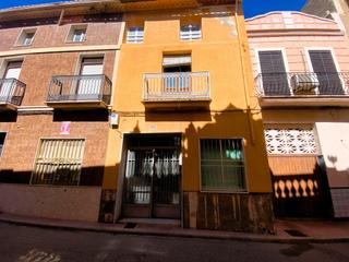 Mas  Calle de reixes 7. Tu proyecto ideal casa de pueblo con jardín y vistas a la montañ