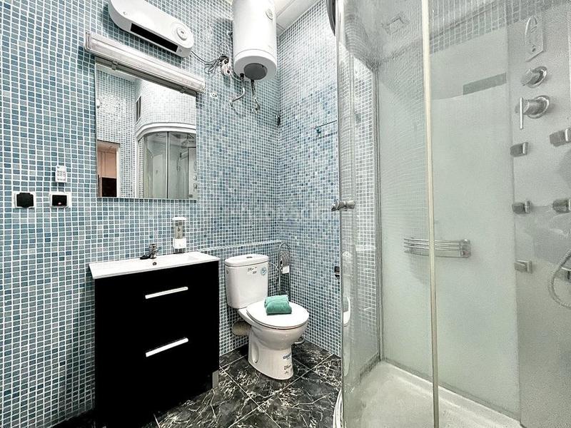 Foto e81e237a-e1ed-4a96-9efe-573f4cc6f892. Business premise in Aldaia