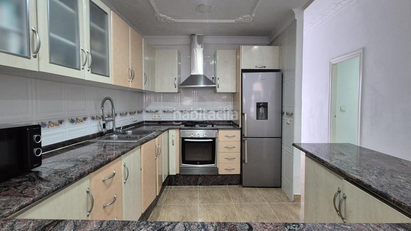 Foto f2475678-0df1-4182-9fdc-22bd5f5ec063. Flat in en vicent gallart 21 in El Cabanyal-El Canyamelar Valencia