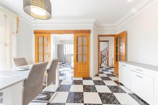 Haus in Chella. Finca en chella con piscina y posibilidad de 3 viviendas indepen