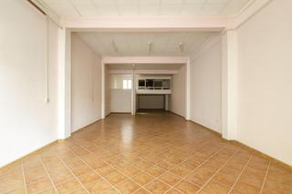 Local Comercial a Calle PELLERS DELS 91