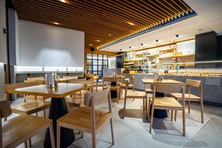 Geschäftsraum in Doctor Palos - Alto Palancia. Traspaso cafeteríarepostería de alta gama con terraza  espíritu