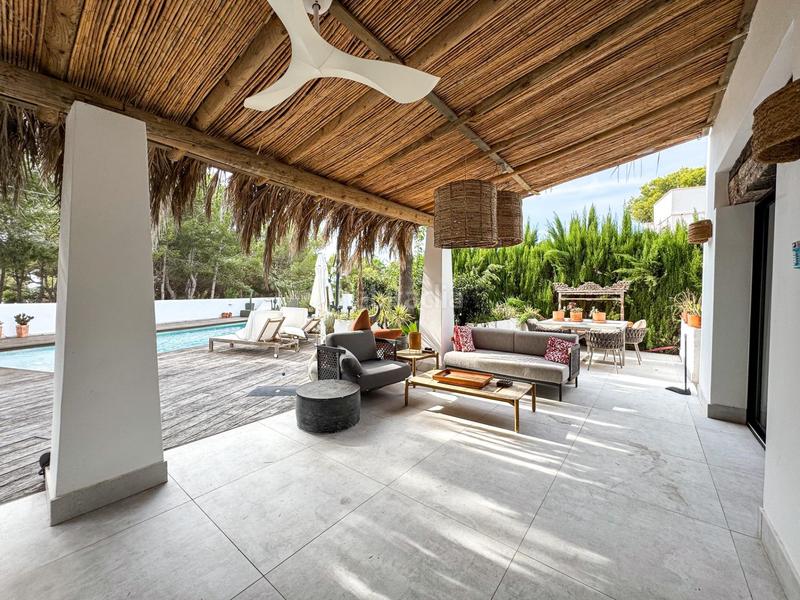 Foto 0feb9663-84e2-48d8-bfd5-27847f60c476. Maison avec parking dans Paichi Moraira