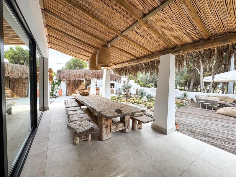 Foto 2df9f813-c5b6-4c73-b7a8-726ef2cdd8cf. Maison avec parking dans Paichi Moraira