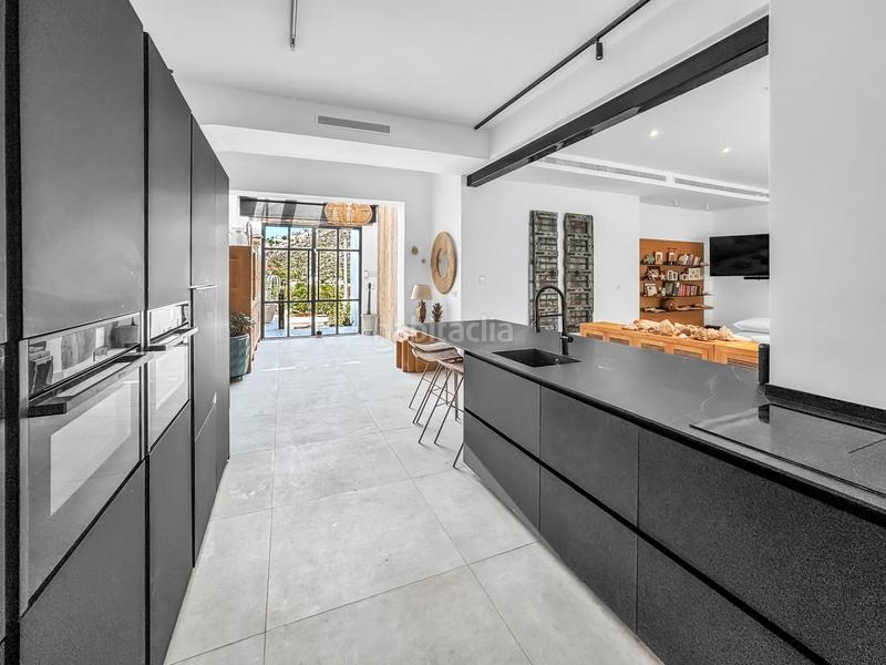 Foto fdee447d-123c-40df-acac-bf646b8c17a1. Maison avec parking dans Paichi Moraira