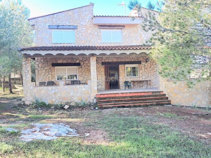 Foto 02d1cb55-e2c3-4e2a-9b12-c91295076819. Chalet in calle acàcies 2 in Casinos