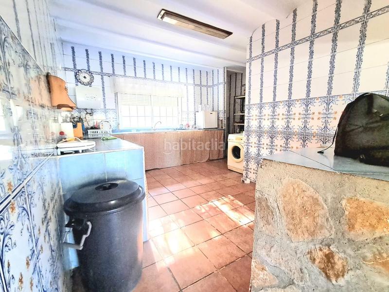 Foto 19944632-29a3-45b4-adca-3bd6c02d8ef8. Chalet in calle acàcies 2 in Casinos