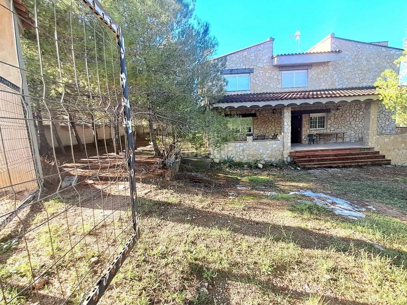 Foto 6bdf86b6-bc28-462a-be07-7088277f7f5e. Chalet in calle acàcies 2 in Casinos