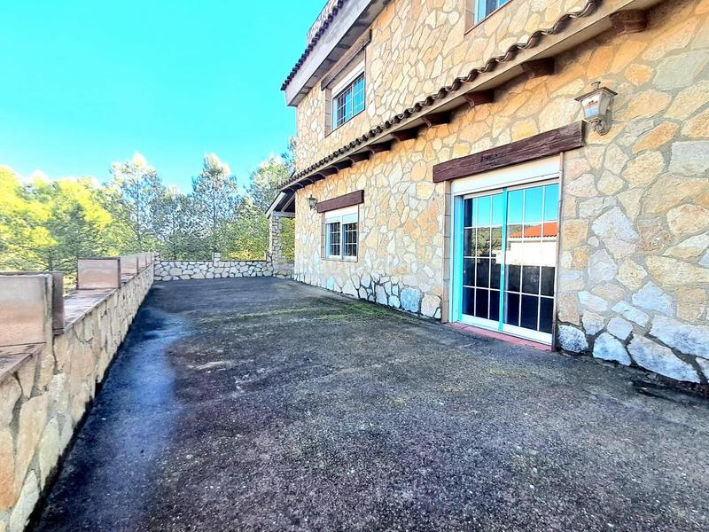 Foto 6d9c65c4-831f-46b3-a016-84218c4d34b5. Chalet in calle acàcies 2 in Casinos