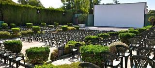 Geschäftsraum in Alboraya Centro. Inversión única! terreno de 1.386 m2 con negocio activo y gran p