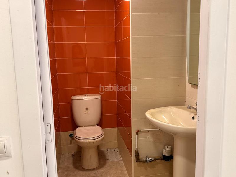 Foto 0ad83817-f958-4cd6-85e3-2ad03648277a. Locale commerciale in Camí Reial Valencia