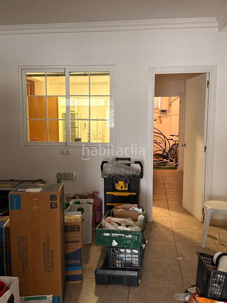 Foto 26aa9829-b1ed-4a2b-aff8-ee9fee650da5. Locale commerciale in Camí Reial Valencia