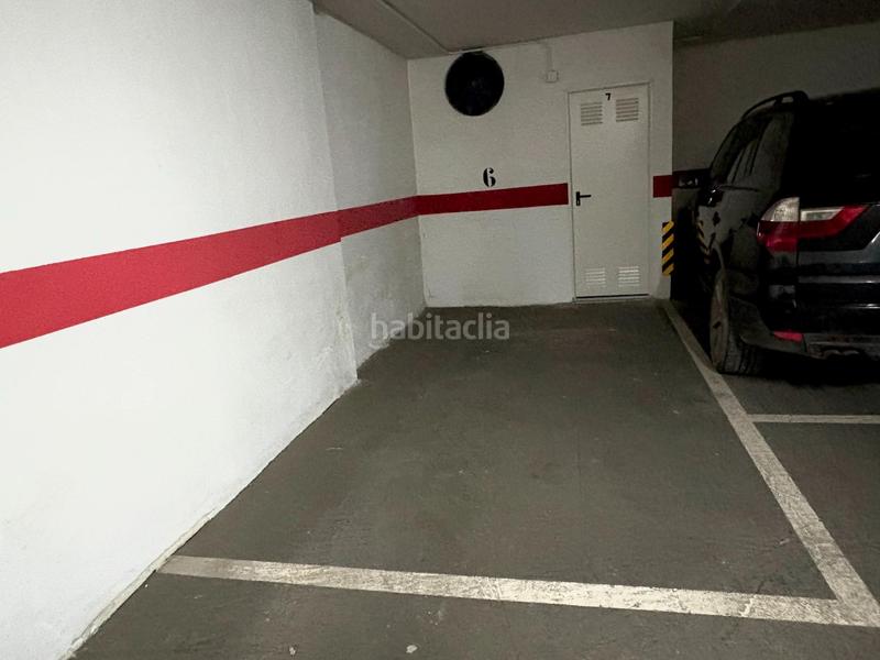 Foto b0187149-7177-4261-b46b-3099f20ff63c. Pis amb aparcament a Jaume Roig Valencia