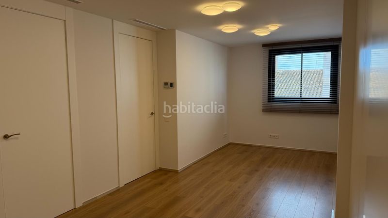Foto 20aa1314-da6d-4a86-8e56-fabee2e0776a. Casa adossada a Silla