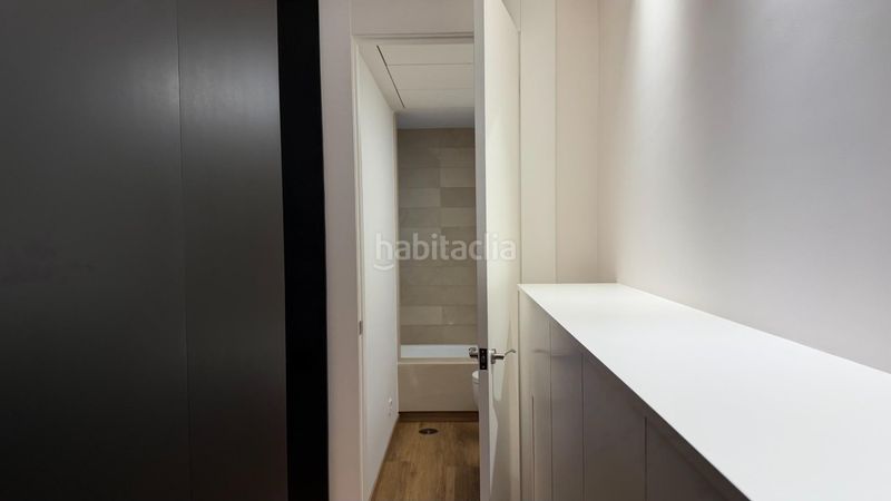 Foto 33621e02-f895-4f7c-994b-79ae938d4340. Casa adossada a Silla