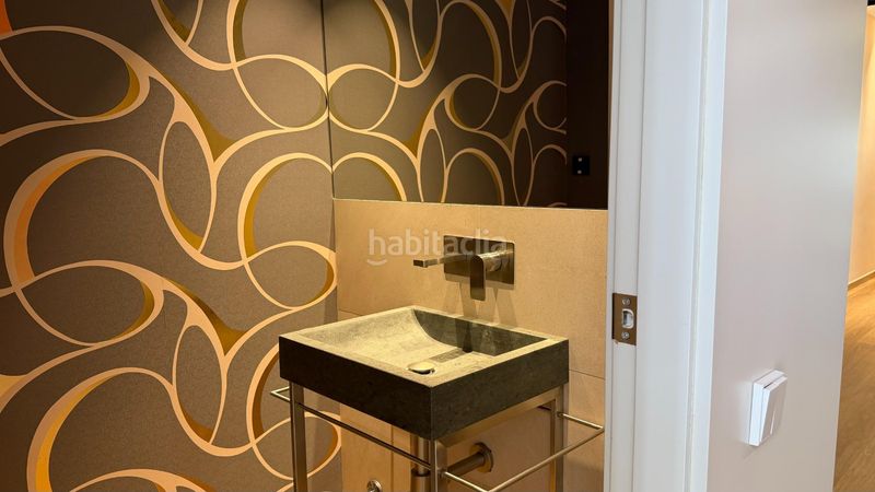 Foto 50b21f1e-869a-45f2-b848-ad72ea83931d. Casa adossada a Silla