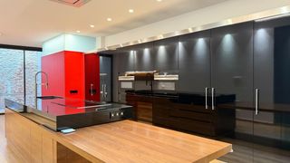 Casa a schiera in Silla. Lujo, diseño y confort en el corazón de silla